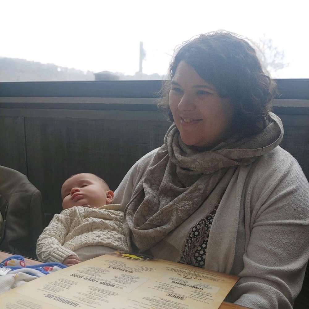 Meet your Posher, Cara